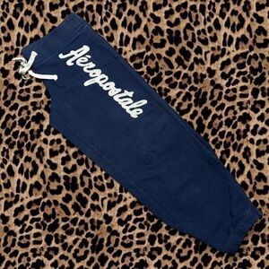 ˖ ᡣ𐭩 Y2K vintage Aeropostale Capri sweatpants🐾⊹ ࣪  ౨ৎ˚₊